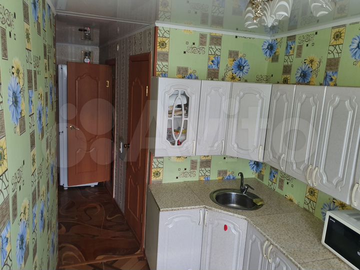 2-к. квартира, 50 м², 4/9 эт.