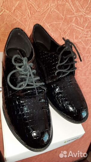 Ботинки женские 38 размера