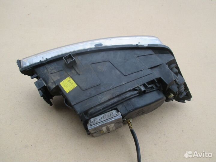 Фара левая ксенон Ford Mondeo 3