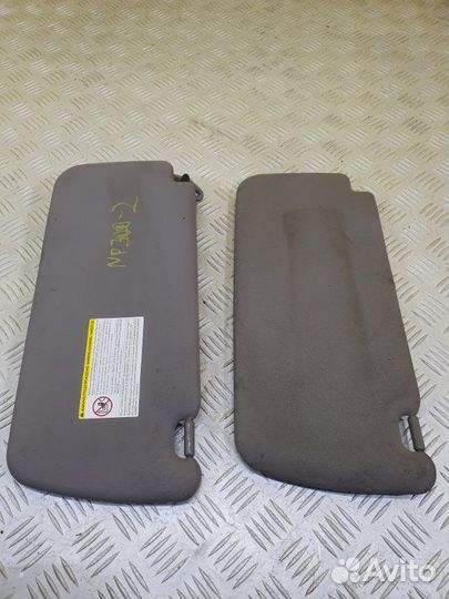 Козырек солнцезащитный Nissan Np300 (2008-2015)