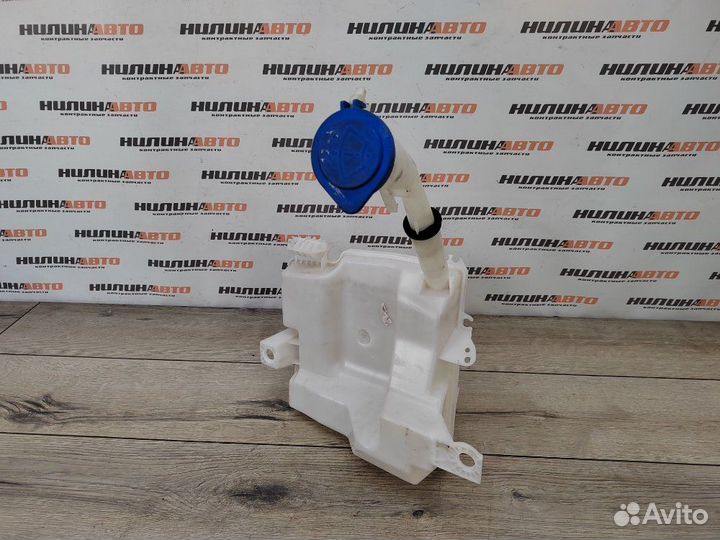 Бачок омывателя Ford Focus 3 хетчбэк 5D BK 1.6