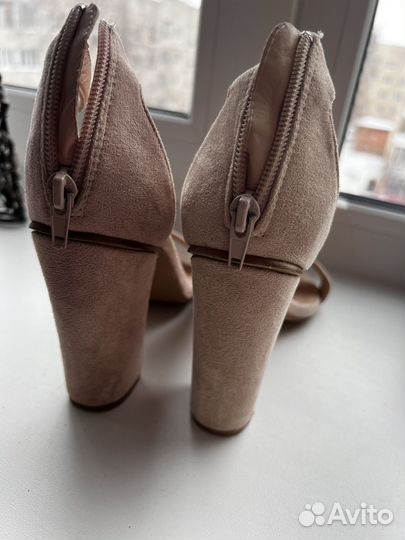 Босоножки туфли