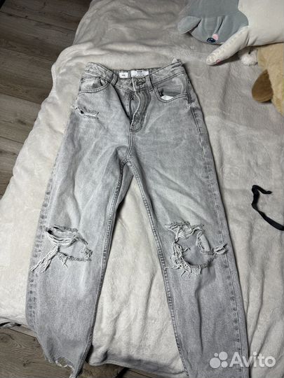 Джинсы mom 34 bershka