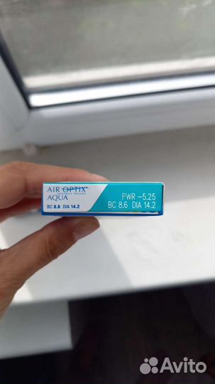 Линзы контактные Air Optix Aqua -5.25