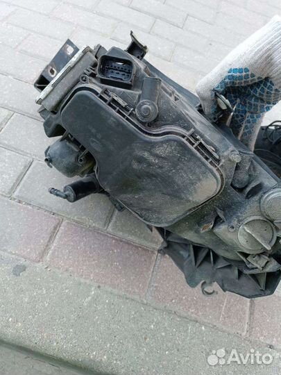 Фара передняя правая Bmw 3-Series E90