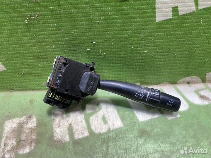 Подрулевой переключатель дворников Toyota Avensis