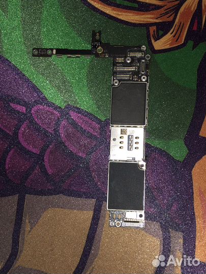 Материнская плата iPhone 6s Plus
