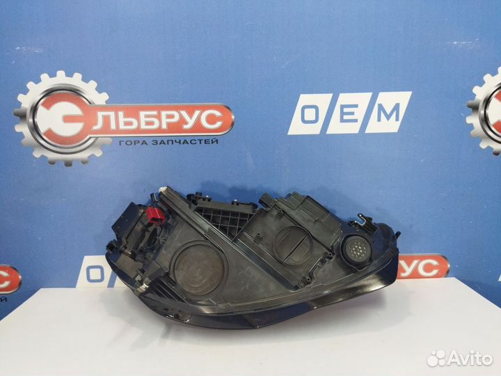 Фара левая Audi A6