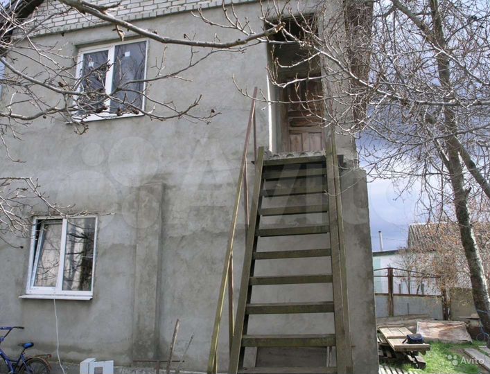 Дом 65 м² на участке 8 сот.