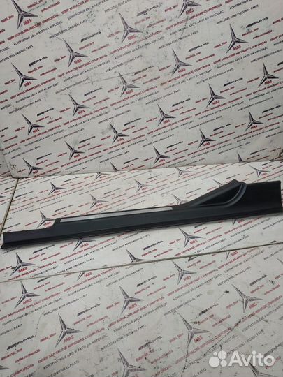 Порожки w203 Mercedes комплект