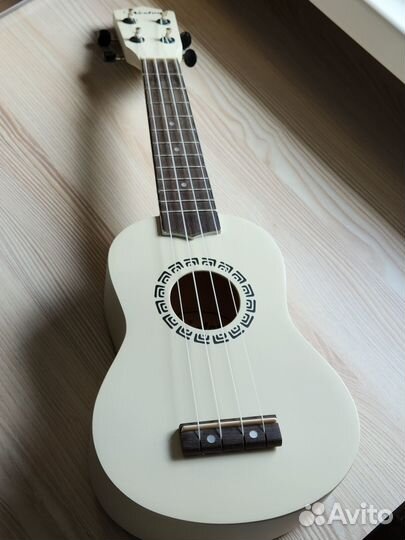 Укулеле сопрано Veston kus-15WH