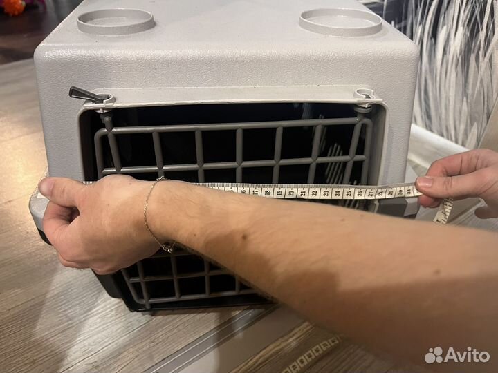 Переноска для средних собак или кошек