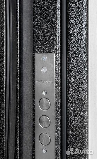 Входная дверь с терморазвывом в дом Термаль Венге