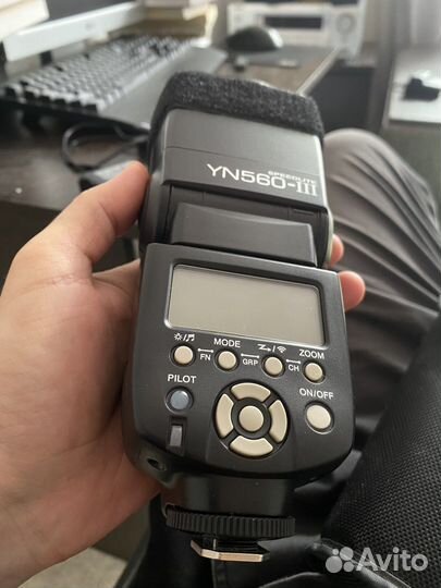 Вспышка камеры Yongnuo 560 III