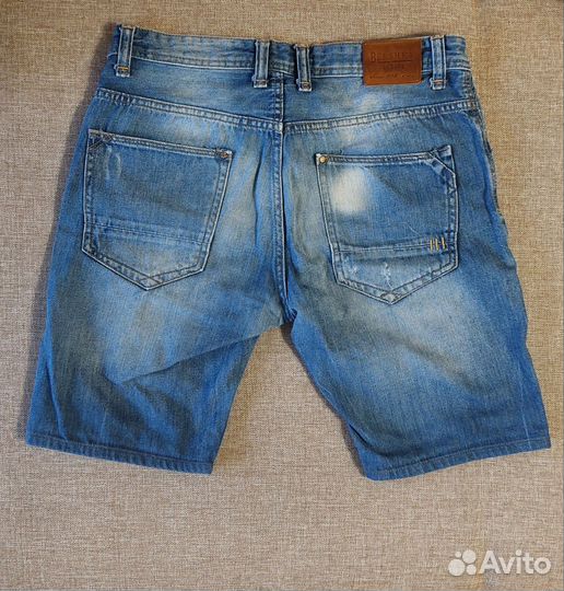 Шорты мужские Bershka