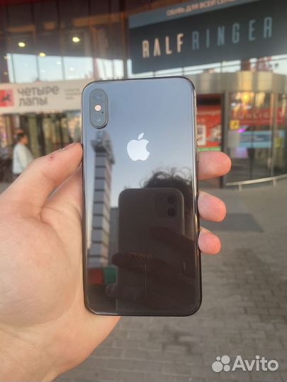 iPhone Xs, 64 ГБ