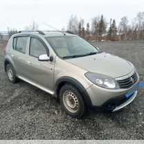 Renault Sandero Stepway 1.6 MT, 2013, 95 000 км, с пробегом, цена 870 000 руб.