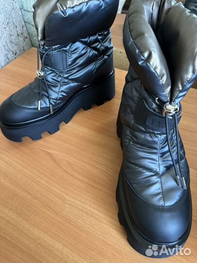 Дутики Loriblu 39