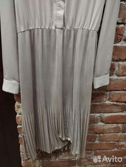 Продается платье