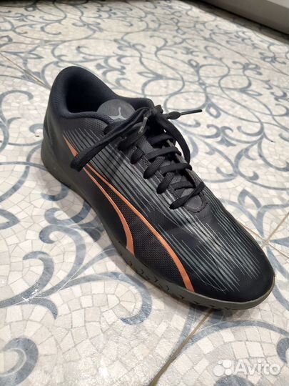 Футбольные бутсы футзлки Puma Ultra черные