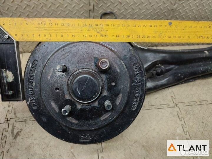 Ступица задняя правая mitsubishi lancer