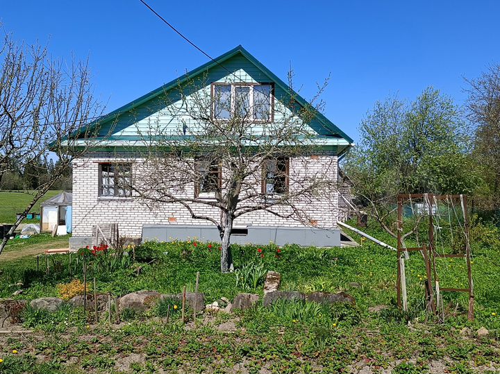 Дом 148,3 м² на участке 30,1 сот.