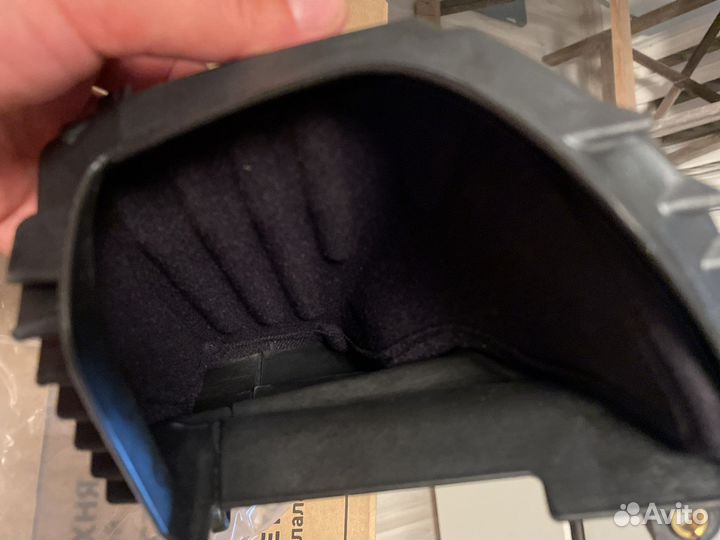 76000581 storage compartment Ящик Harley