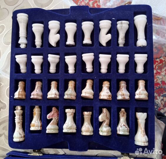 Шахматы из натурального камня (Оникс, мрамор)
