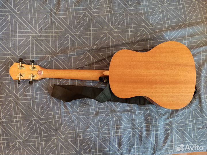 Укулеле тенор