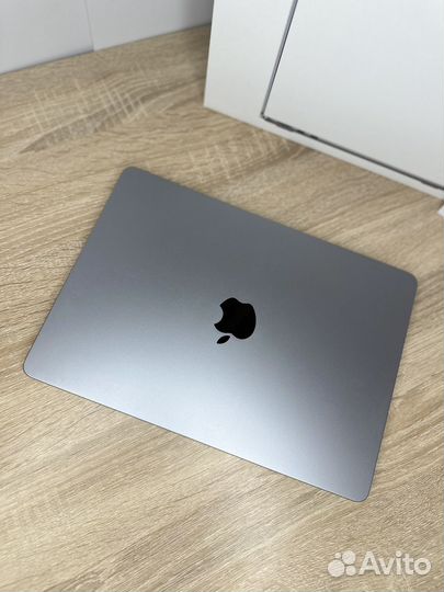 Новый Macbook Air 13 2022 M2 8/512GB На гарантии
