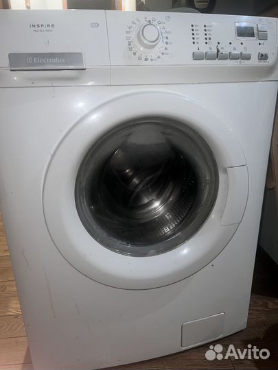 Стиральная машинка Электролюкс EWS10470W