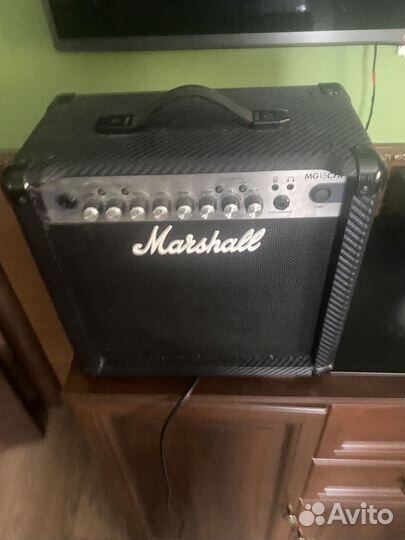 Комбик marshall mg15cfx с педалью Pedl90008