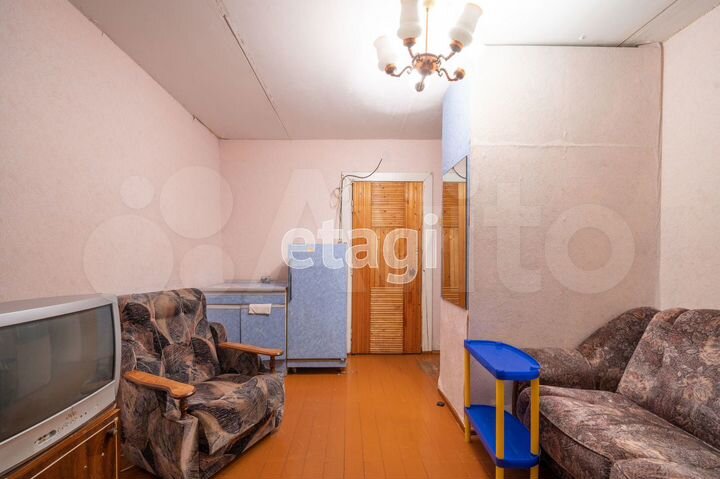 Комната 12 м² в 4-к., 4/9 эт.