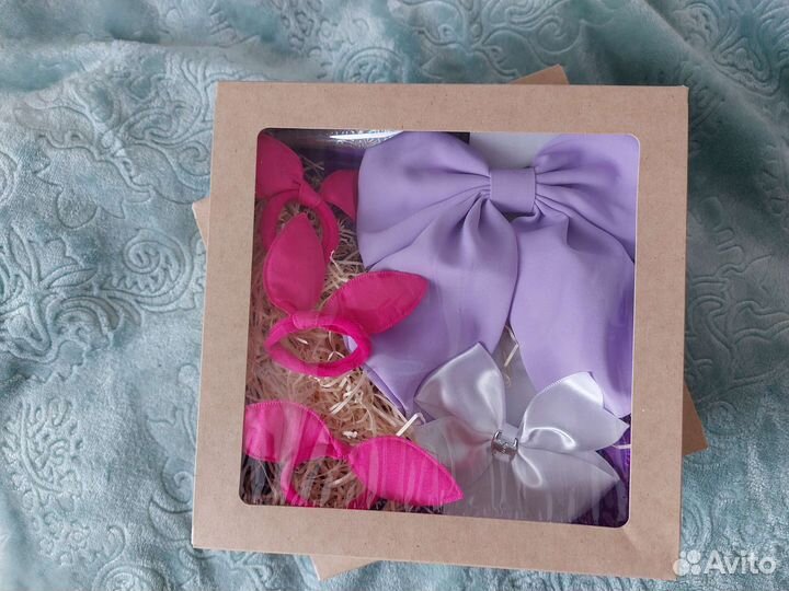 Подарочный набор(заколка,заколочка,резиночки)
