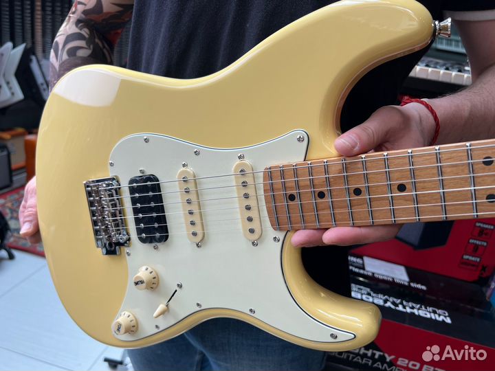 Электрогитара stratocaster JET JS-400 VYW