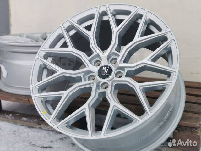Диск литой Replica Vossen HF2 5x120