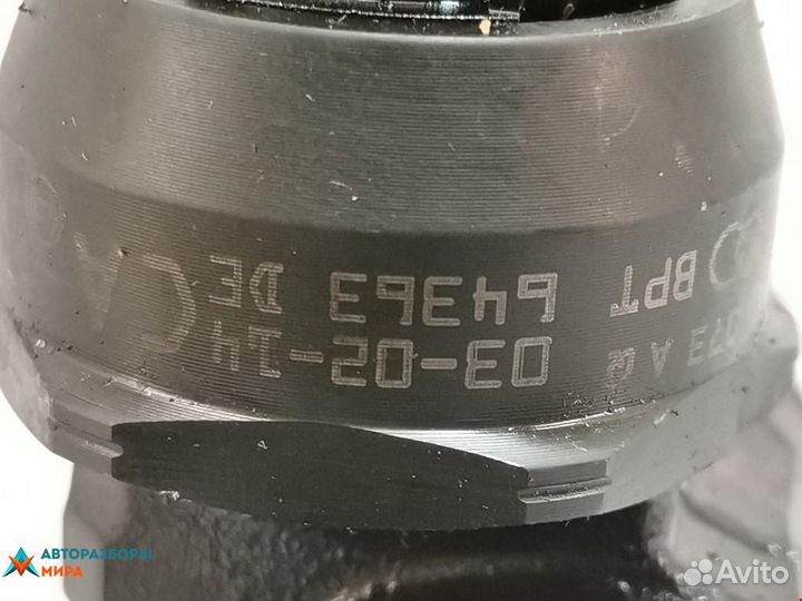 Форсунка Volkswagen Golf 4 2003 038130073AG