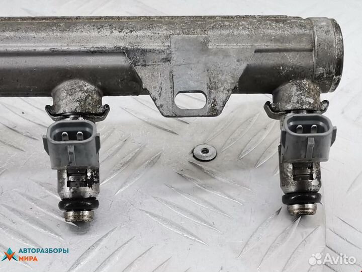 Форсунка Volkswagen Golf 4 2001 036906031C