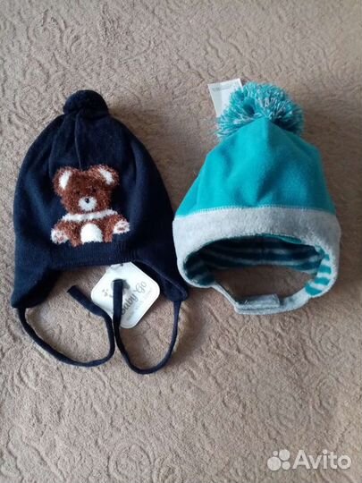 Шапочки для малышей новые