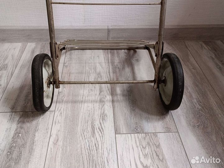 Тележка садовая