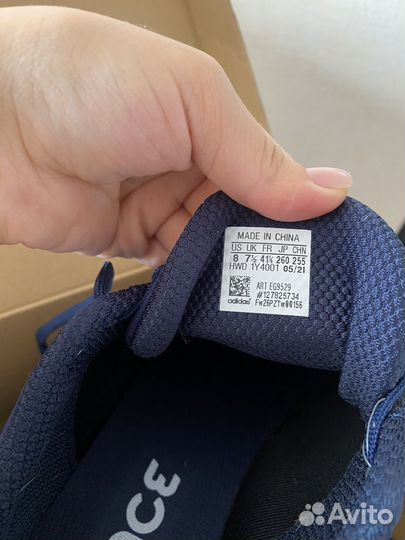 Кроссовки adidas новые