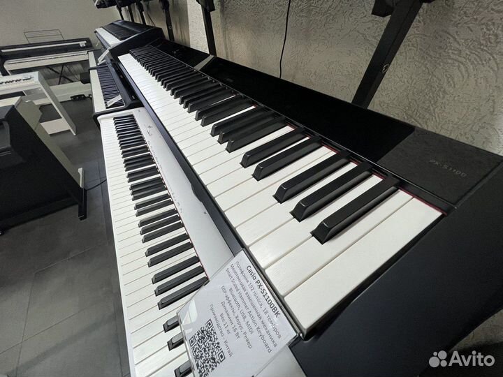 Цифровое фортепиано Casio Privia PX-S1100BK