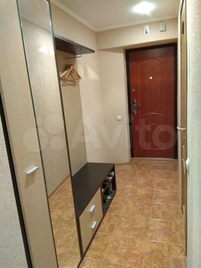 2-к. квартира, 55 м², 4/9 эт.