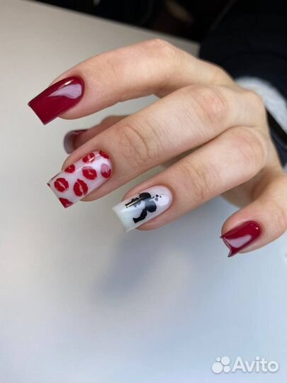 Нужна модель на курс на 21 сент. 11:00 и в 16:00