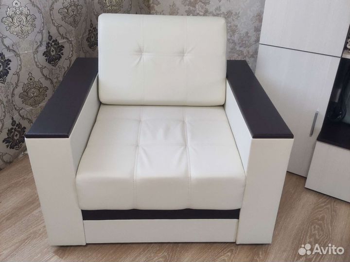 Продам кресло бу