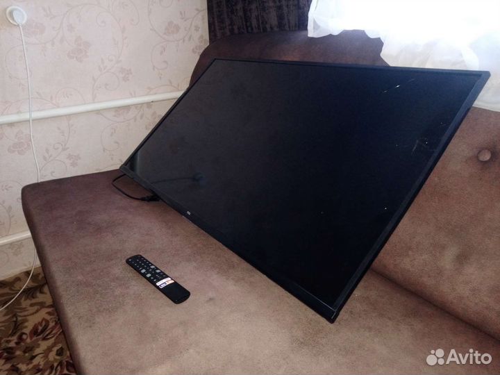 Продам телевизор смарт
