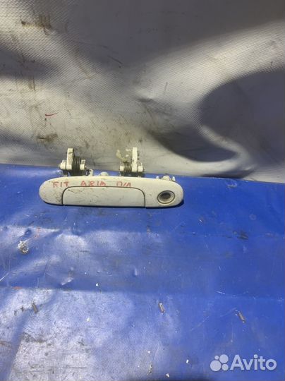 Ручка двери передняя левая honda fit aria