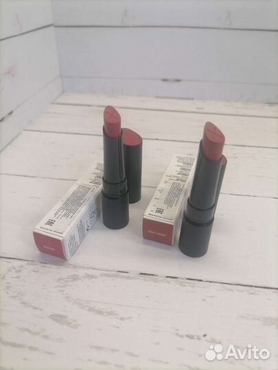 Матовая помада для губ Smashbox