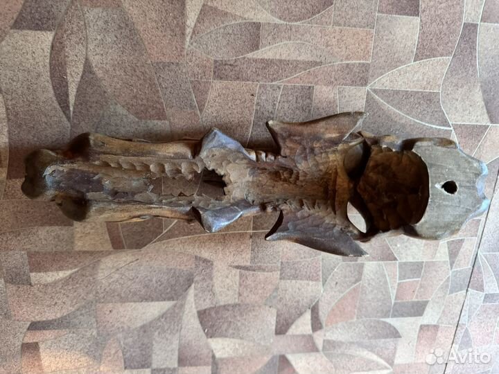 Маска из дерева