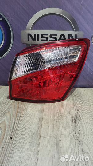 Фонарь задний nissan qashqai J10 Прав